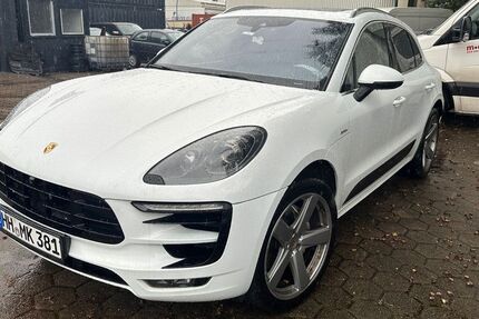 Porsche Macan 120.000 km 33.900 € Hamburg 21033