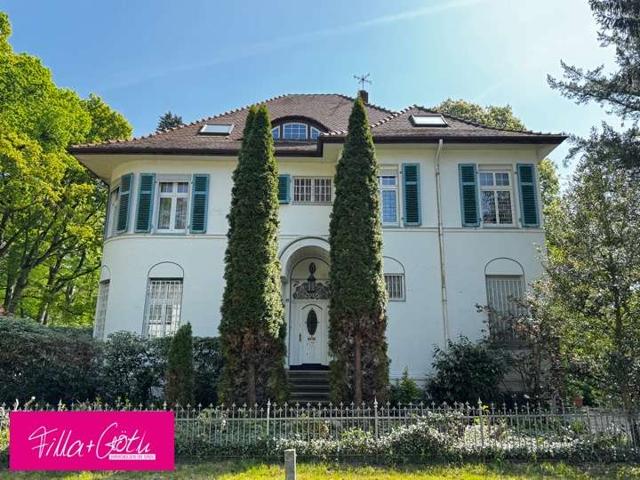 Haus zum Kaufen in Gütersloh 1.800.000 € 256.97 m²