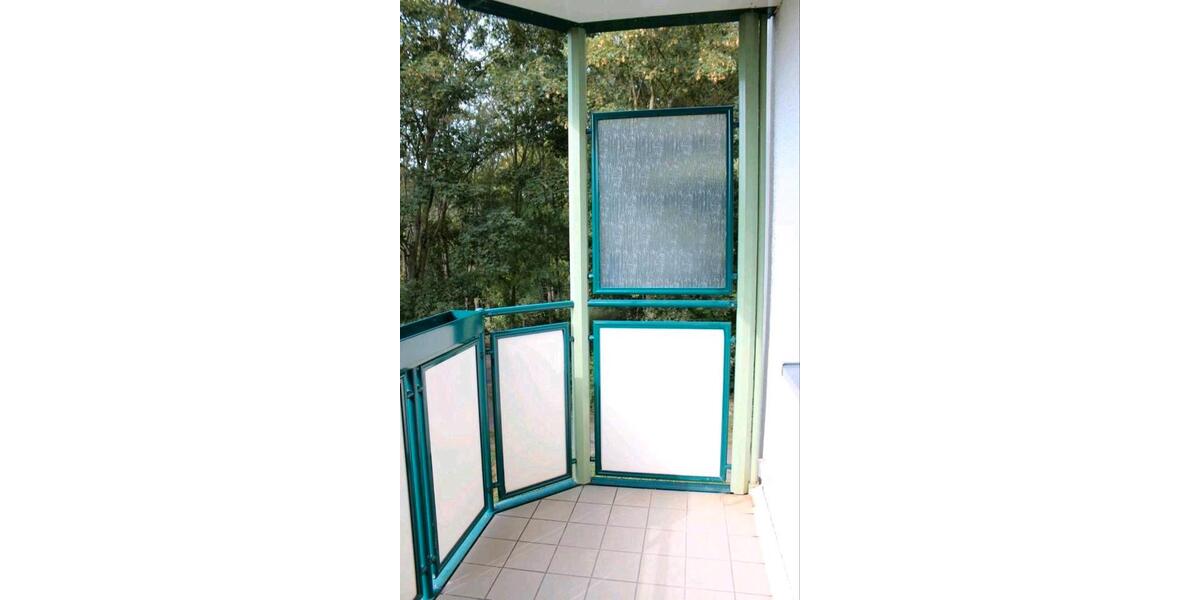 Etagenwohnung Reichenbach im Vogtland - 1 Zimmer, 41 m&sup2;, 172&euro; | Angebot:26305386
