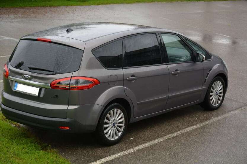 S-Max