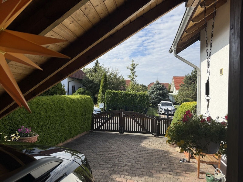 Familienhaus in ruhiger Lage - Einfamilienhaus Gotha Kleine Feldstraße | Angebot:27104324
