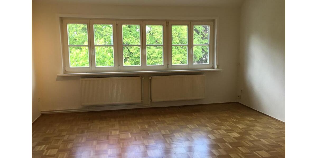 Dachgeschoßwohnung Seesen - 3 Zimmer, 63 m&sup2;, 400&euro; | Angebot:26354079