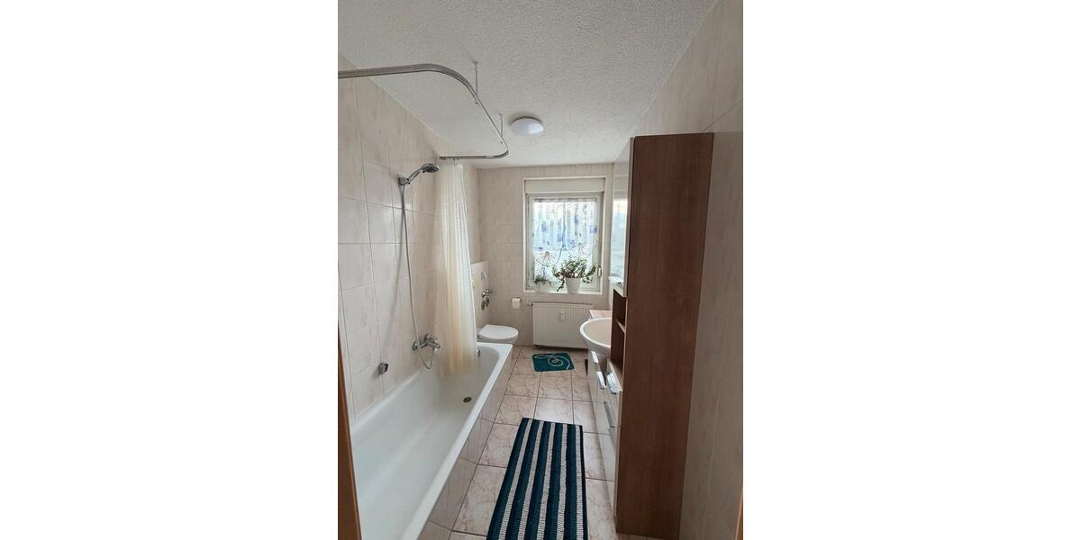 Etagenwohnung Spremberg - 2 Zimmer, 65 m&sup2;, 520&euro; | Angebot:25353588