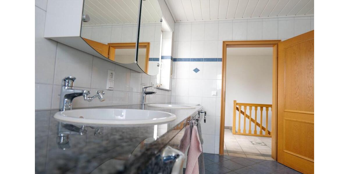 Einfamilienhaus Südlohn - 8 Zimmer, 245 m&sup2;, 380.000&euro; | Angebot:26799568