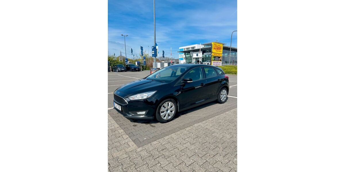 Ford Focus 188.000 km 5.499 &euro; Remscheid 42897