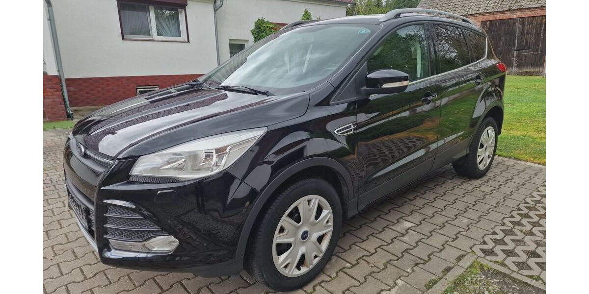 Ford Kuga 219.000 km 7.300 &euro; Guben 03172