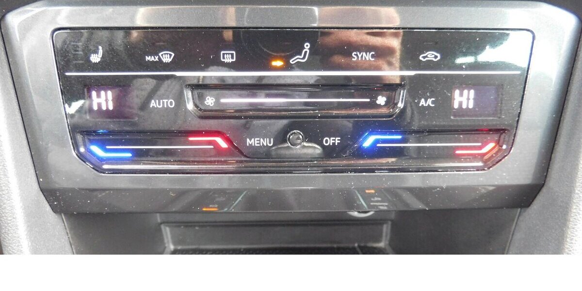 VW Tiguan 1.5 Life Active Klima TSI Navi 46.000 km 22.990 &euro; Vordorf 38533