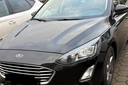 Ford Focus 62.000 km 15.950 &euro; Duisburg 47199