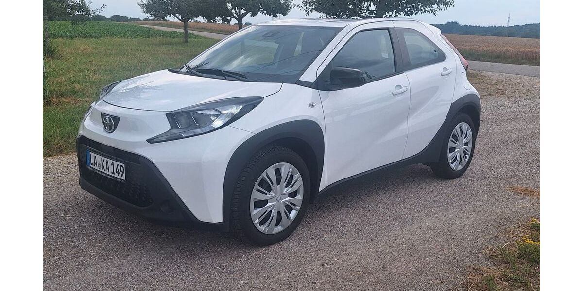 Toyota Aygo (X) 8.700 km 16.500 &euro; Landshut / Ergolding 84030