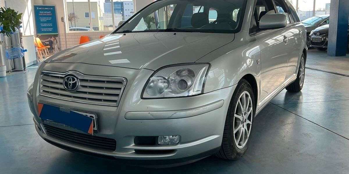 Toyota Avensis 127.989 km 5.490 &euro; Kirchheim unter Teck 73230