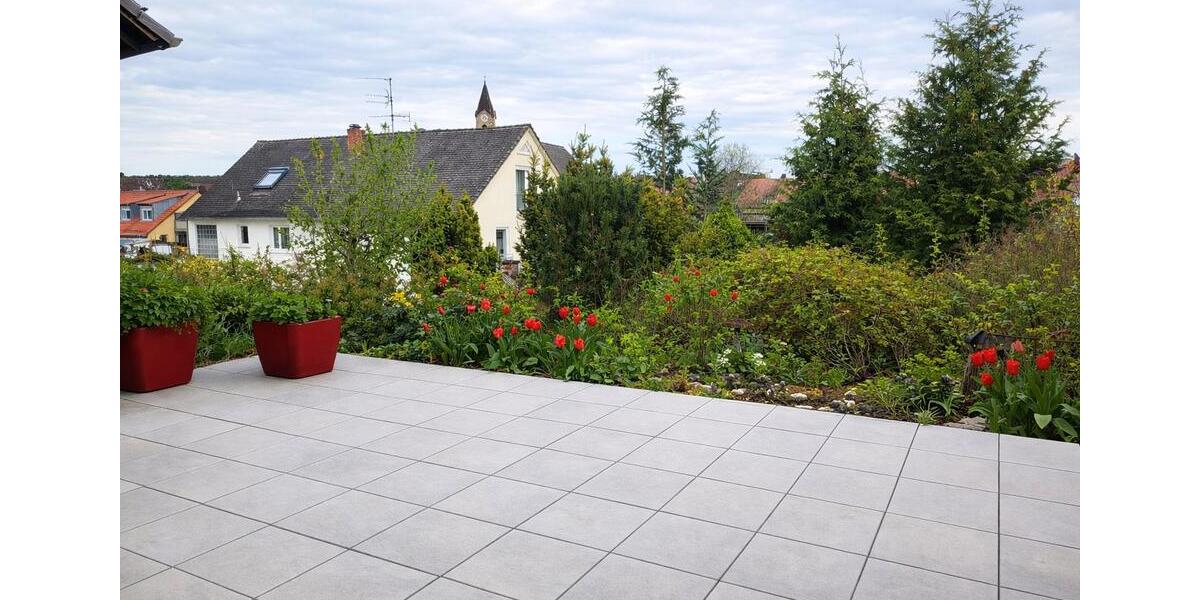 Etagenwohnung Abenberg - 5 Zimmer, 140 m&sup2;, 1.900&euro; | Angebot:26356625