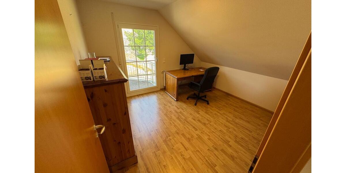 Einfamilienhaus Malschwitz - 7 Zimmer, 186 m&sup2;, 420.000&euro; | Angebot:26093834