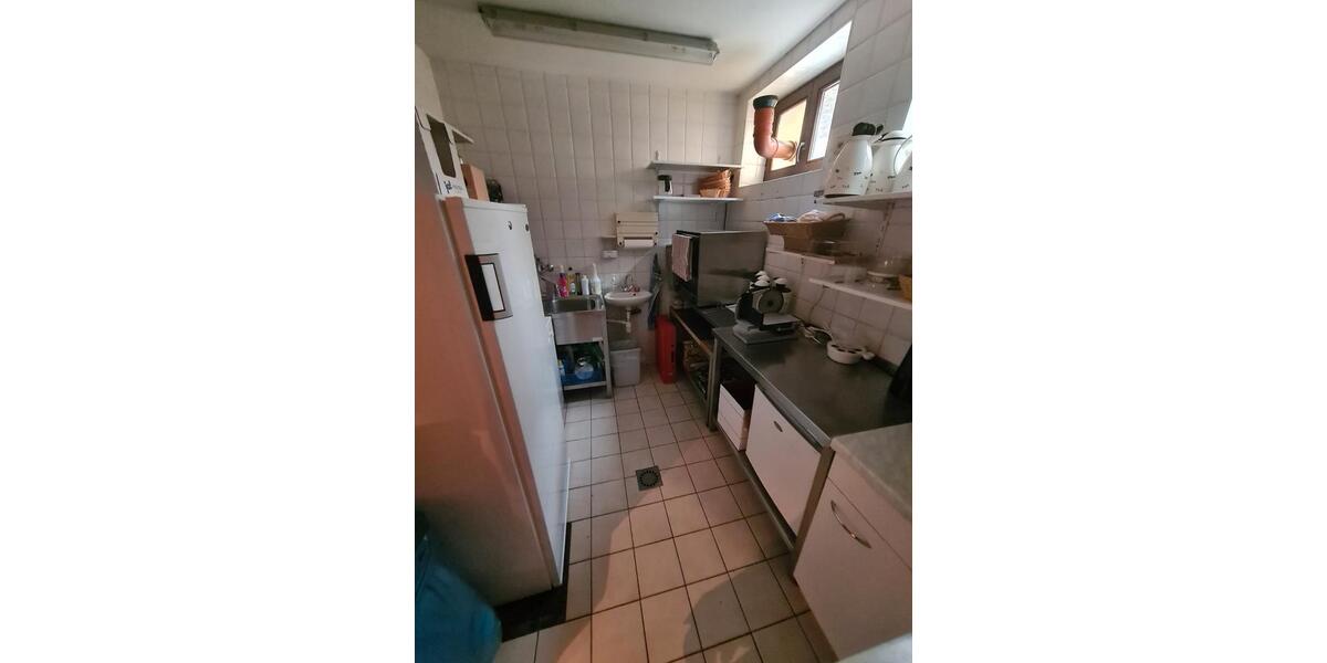 Wohnen auf Zeit Dresden Loschwitz - 28 Zimmer, 830 m&sup2;, 15.000&euro; | Angebot:26384946