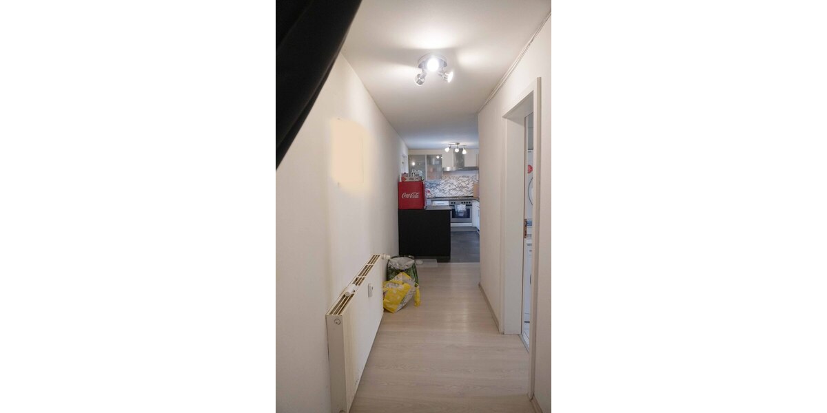 ~~ VERMIETETE ETAGENWOHNUNG IN ZWEITER BAUREIHE IN ZENTRALER LAGE ~~ 3 zimmer