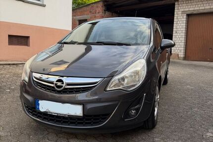 Opel Corsa 160.000 km 2.200 &euro; Offenburg 77656