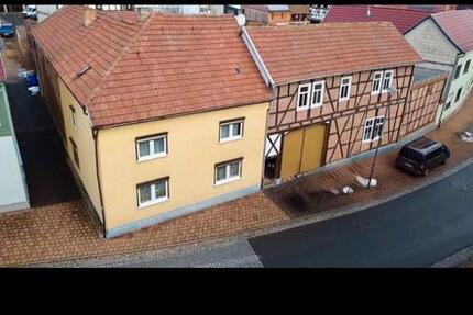 Haus Bad Langensalza - 4 Zimmer, 100 m&sup2;, 50.000&euro; | Angebot:26575871