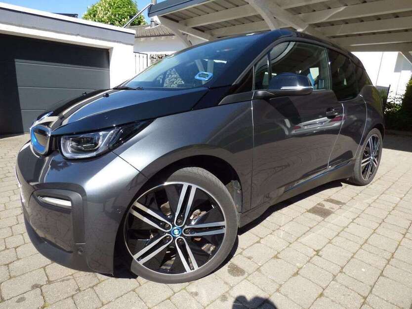 i3