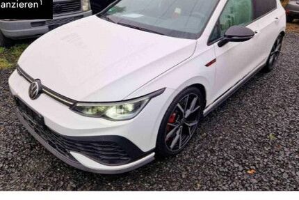 VW Golf 16.886 km 34.830 € Alsfeld 36304