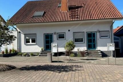 Wohn-Mehrgenerationshaus + ELW+Klima+Sauna+Whirlpool -TOP Lage 9 zimmer