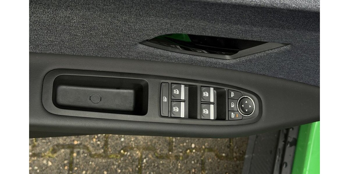 Renault R 5 E-Tech 150 Comfort Range Techno/SitzH/RFK 3.500 km 28.990 &euro; Donauwörth 86609