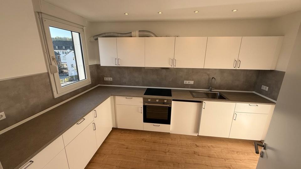 Etagenwohnung Olpe - 5 Zimmer, 120 m&sup2;, 1.320&euro; | Angebot:26320461