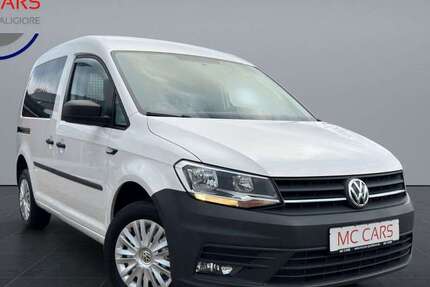 VW Caddy 94.000 km 9.890 &euro; Quickborn 25451
