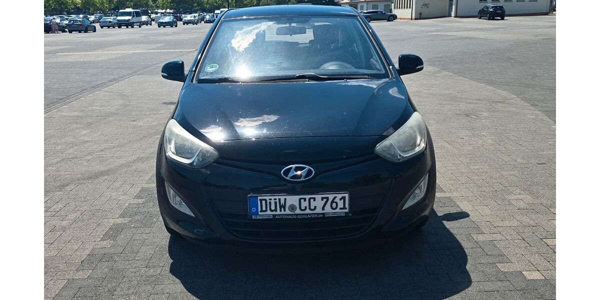 Hyundai i20 131.500 km 3.850 &euro; Ludwigshafen am Rhein 67071