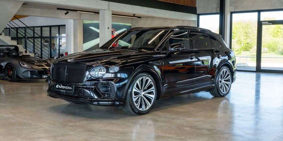 Bentley Bentayga 9.800 km 174.900 &euro; Bitburg 54634