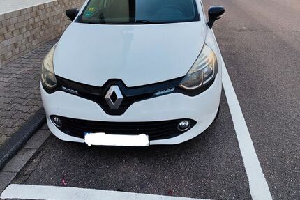 Renault Clio 190.000 km 4.399 &euro; Waghäusel 68753