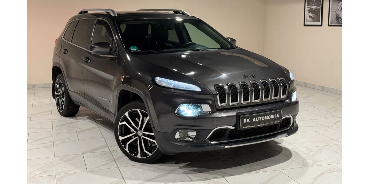 Jeep Cherokee 200.000 km 11.900 &euro; Nürtingen bei Stuttgart 72622