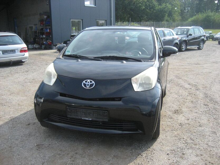 Toyota IQ 177.000 km 4.390 € salzhausen 21376