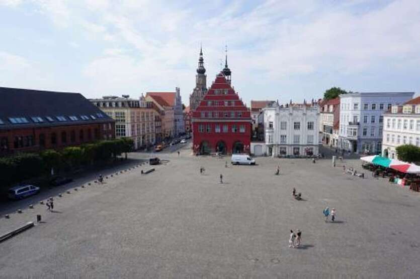 Wohnung zum Mieten in Greifswald 740 € 89.03 m²
