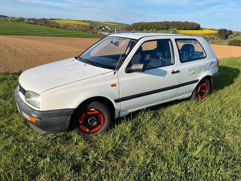 VW Golf 180.000 km 7.999 € Ravenstein Ballenberg 74747