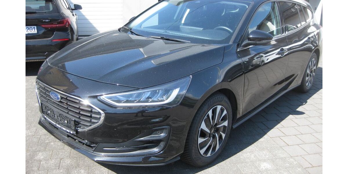 Ford Focus 18.500 km 20.400 &euro; Schoden 54441