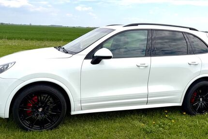 Porsche Cayenne 121.442 km 38.999 &euro; Schönwölkau 04509