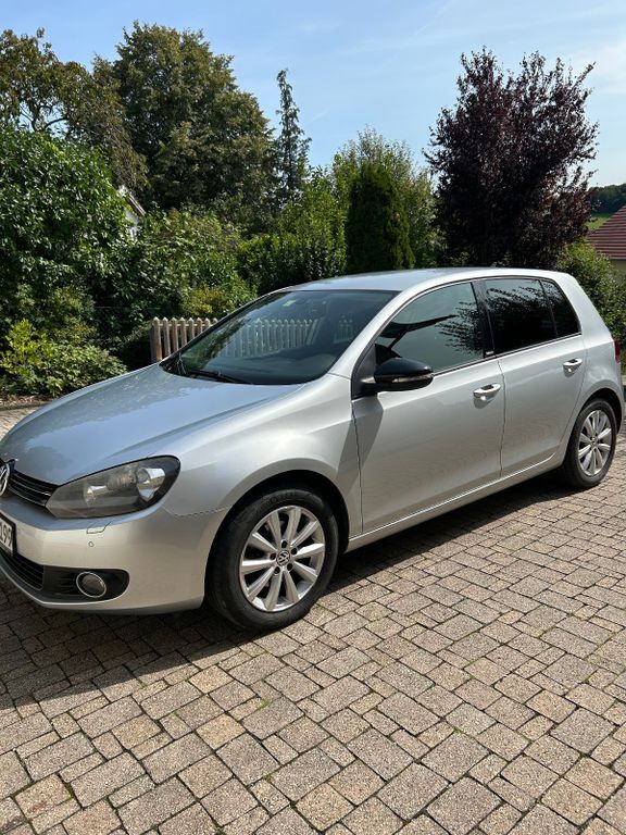 VW Golf 173.000 km 5.850 € Steinach 94377
