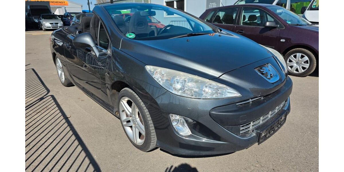 Peugeot 308 129.466 km 2.900 &euro; Berlin 13055