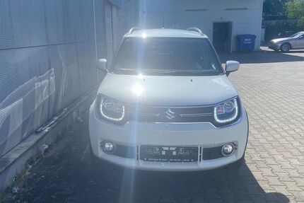Suzuki Ignis 70.000 km 11.799 &euro; Wiesbaden 65201