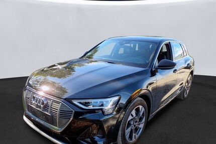 Audi e-tron 40.633 km 27.990 &euro; Rastede/ Wahnbek 26180