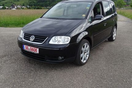 VW Touran 252.866 km 1.200 &euro; Gengenbach 77723