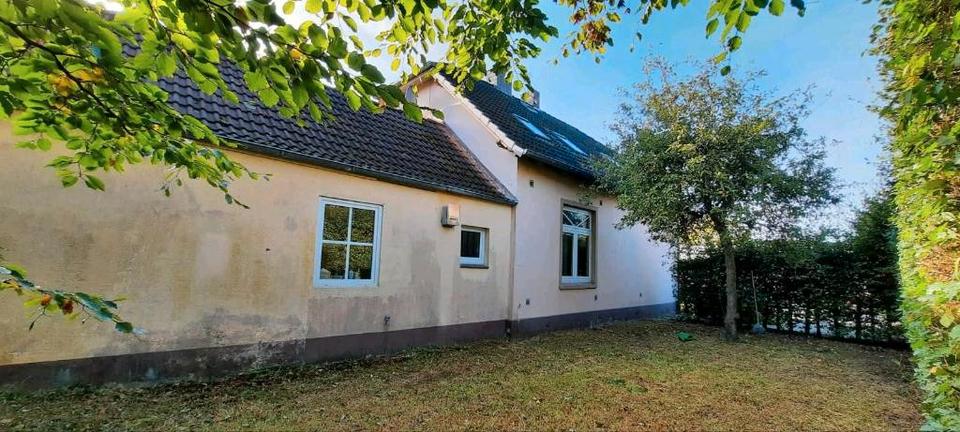 Einfamilienhaus Wilhelmshaven Aldenburg - 5 Zimmer, 135 m&sup2;, 159.000&euro; | Angebot:26063137