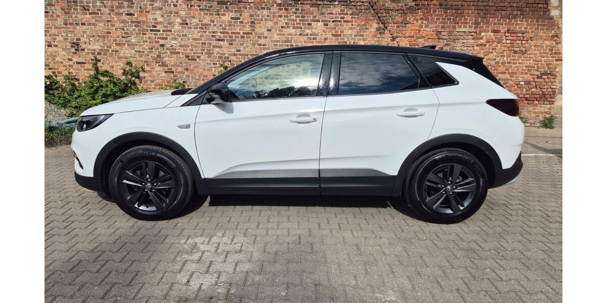 Opel Grandland (X) 68.000 km 14.500 &euro; Lohfelden 34253