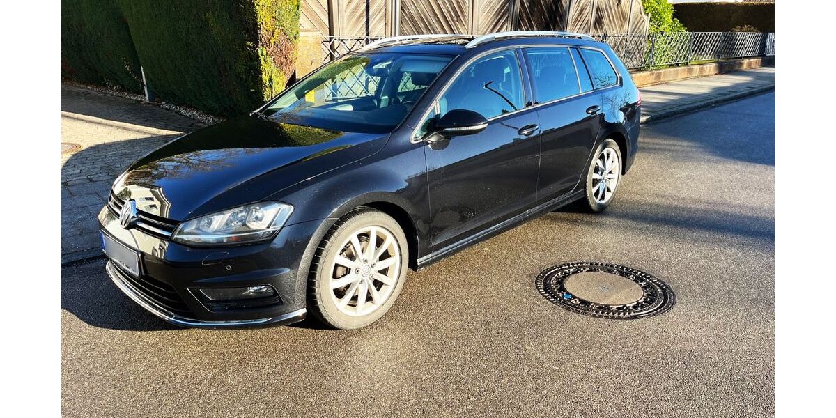 VW Golf 155.000 km 12.600 &euro; Putzbrunn 85640