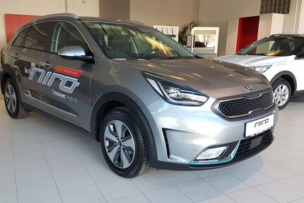 Kia Niro 90.600 km 14.100 &euro; München 80538