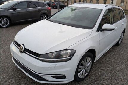 VW Golf 169.000 km 8.890 &euro; Bruchsal OT Untergrombach 76646