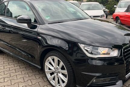 Audi A1 38.000 km 13.990 &euro; München 81825