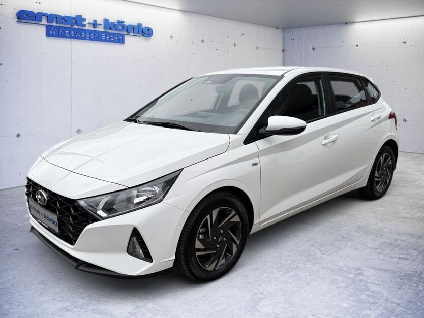 i20