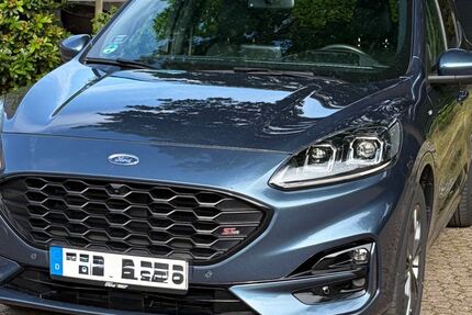 Ford Kuga 79.000 km 19.900 &euro; Achim 28833