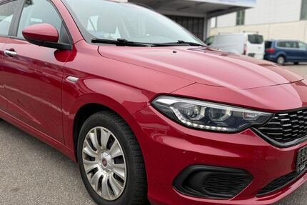Fiat Tipo 98.562 km 8.000 &euro; Ravensburg 88214