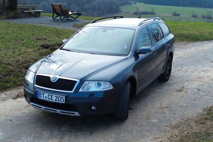 Skoda Octavia 228.000 km 5.600 &euro; Seybothenreuth 95517